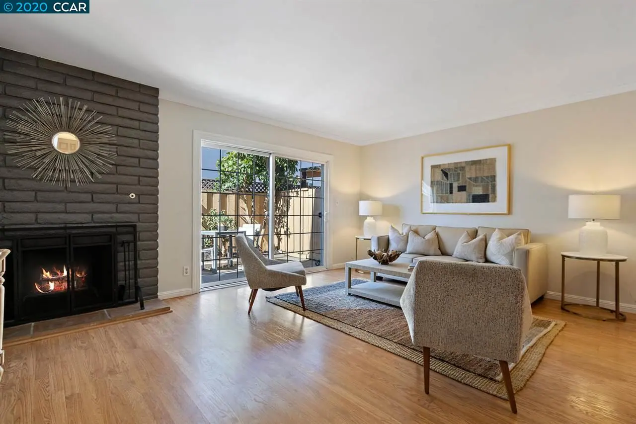 1121 Jefferson St — completed, photograph 4