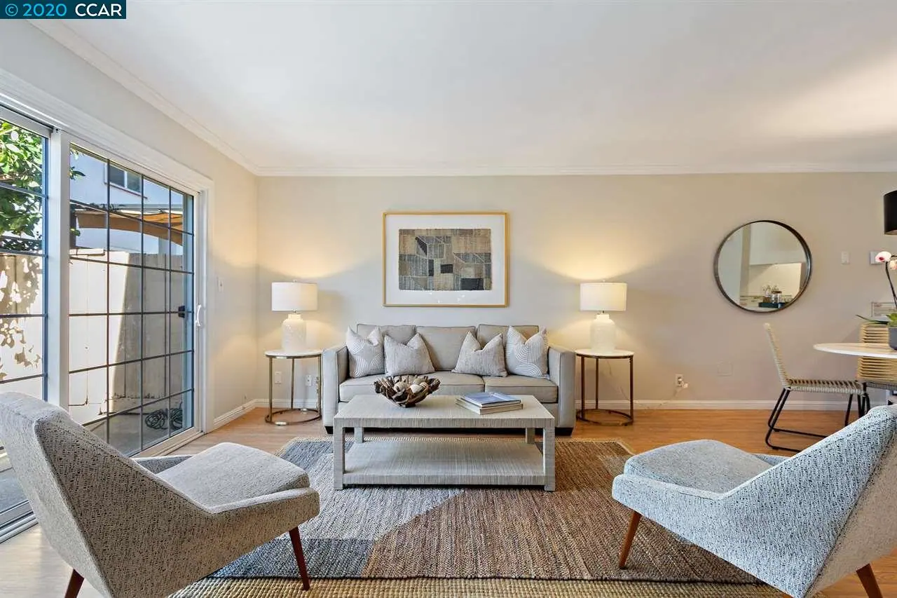 1121 Jefferson St — completed, photograph 5