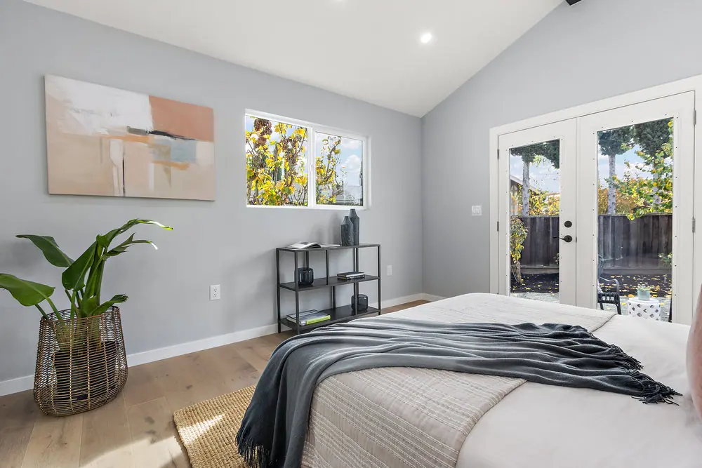 1537 Laverne Ct — completed, photograph 20