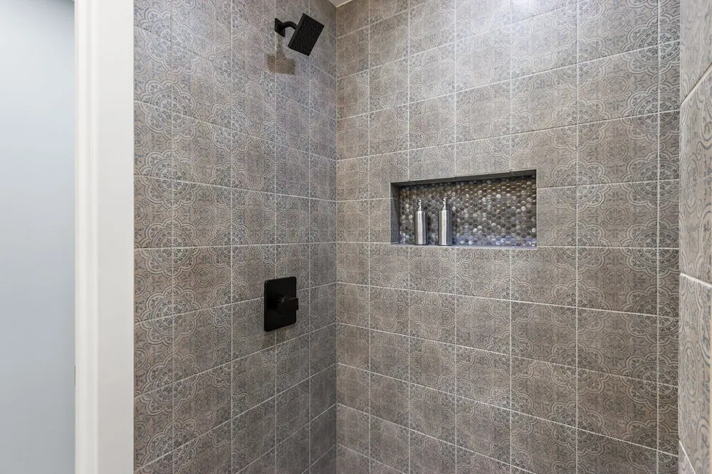 1537 Laverne Ct — completed, photograph 25