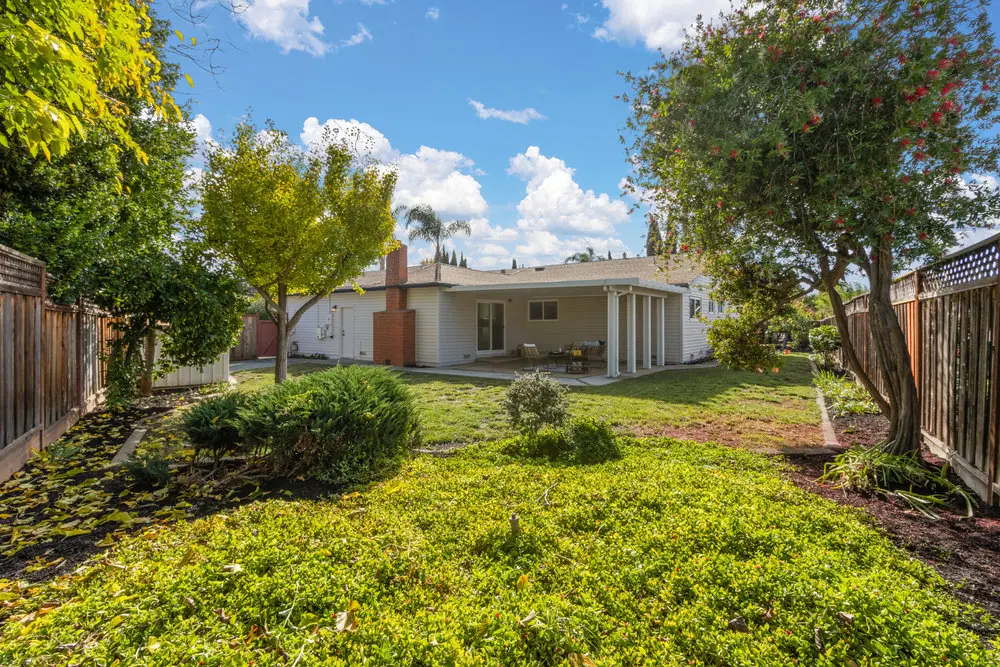 1537 Laverne Ct — completed, photograph 42
