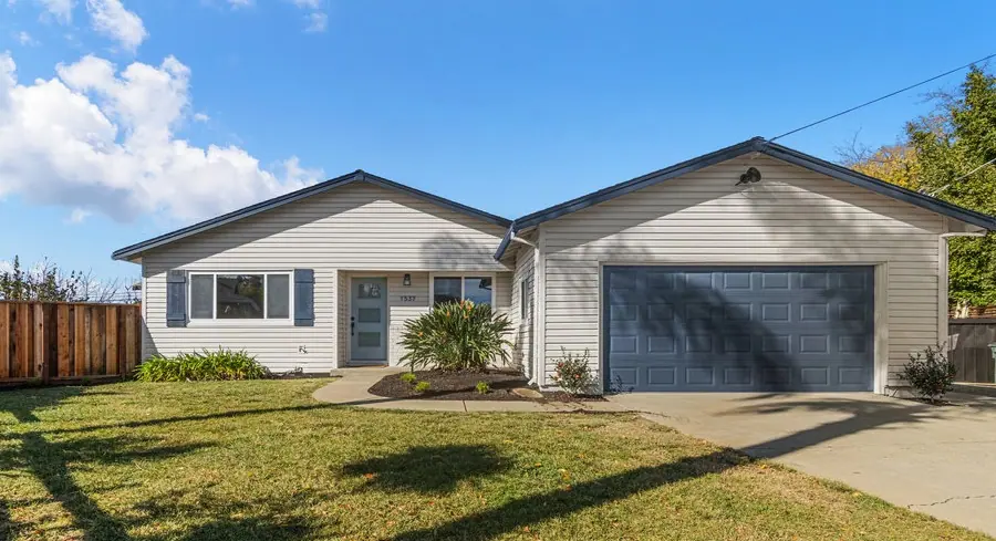 1537 Laverne Ct — completed, photograph 49
