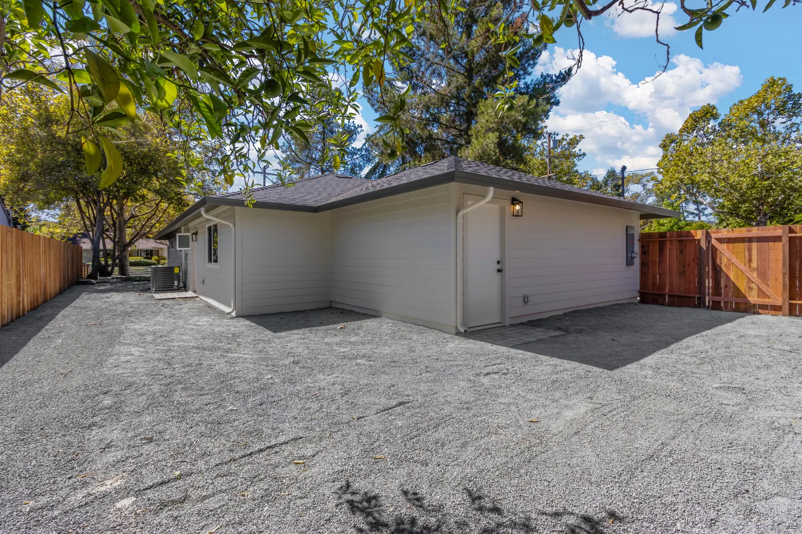 1991 Maybelle Dr — completed, photograph 6