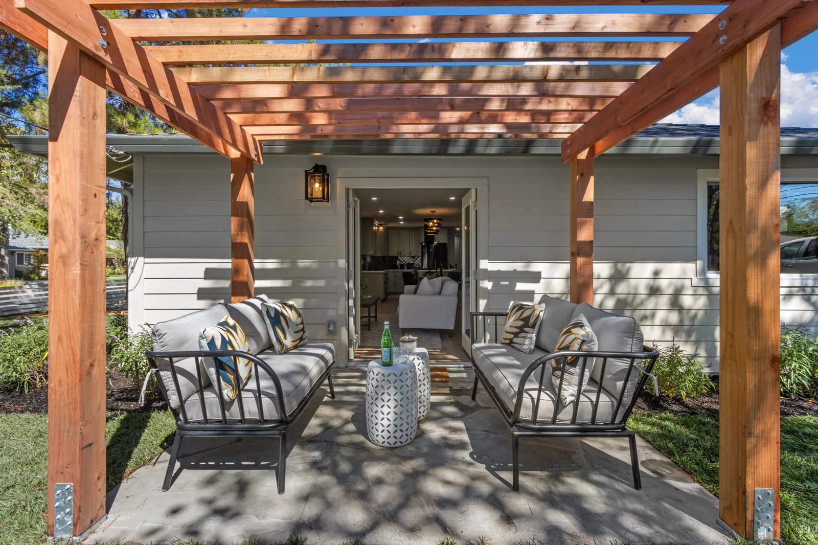1991 Maybelle Dr — completed, photograph 36