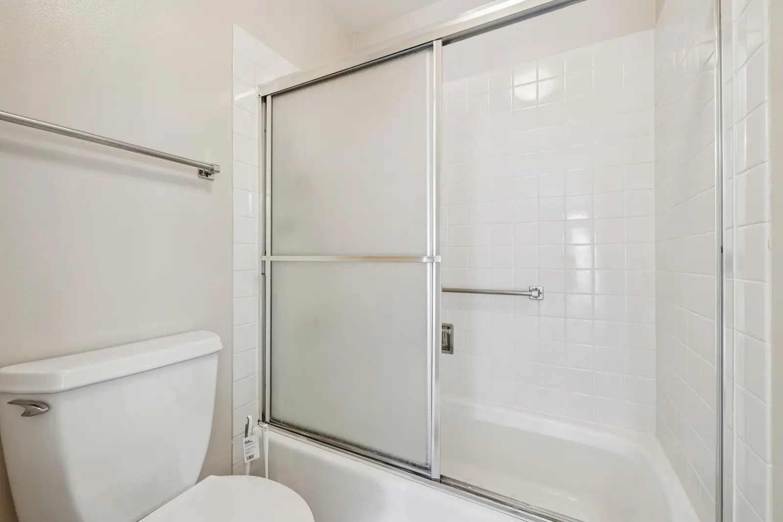 3674 Rossmoor PKWY #5 — original condition, photograph 5