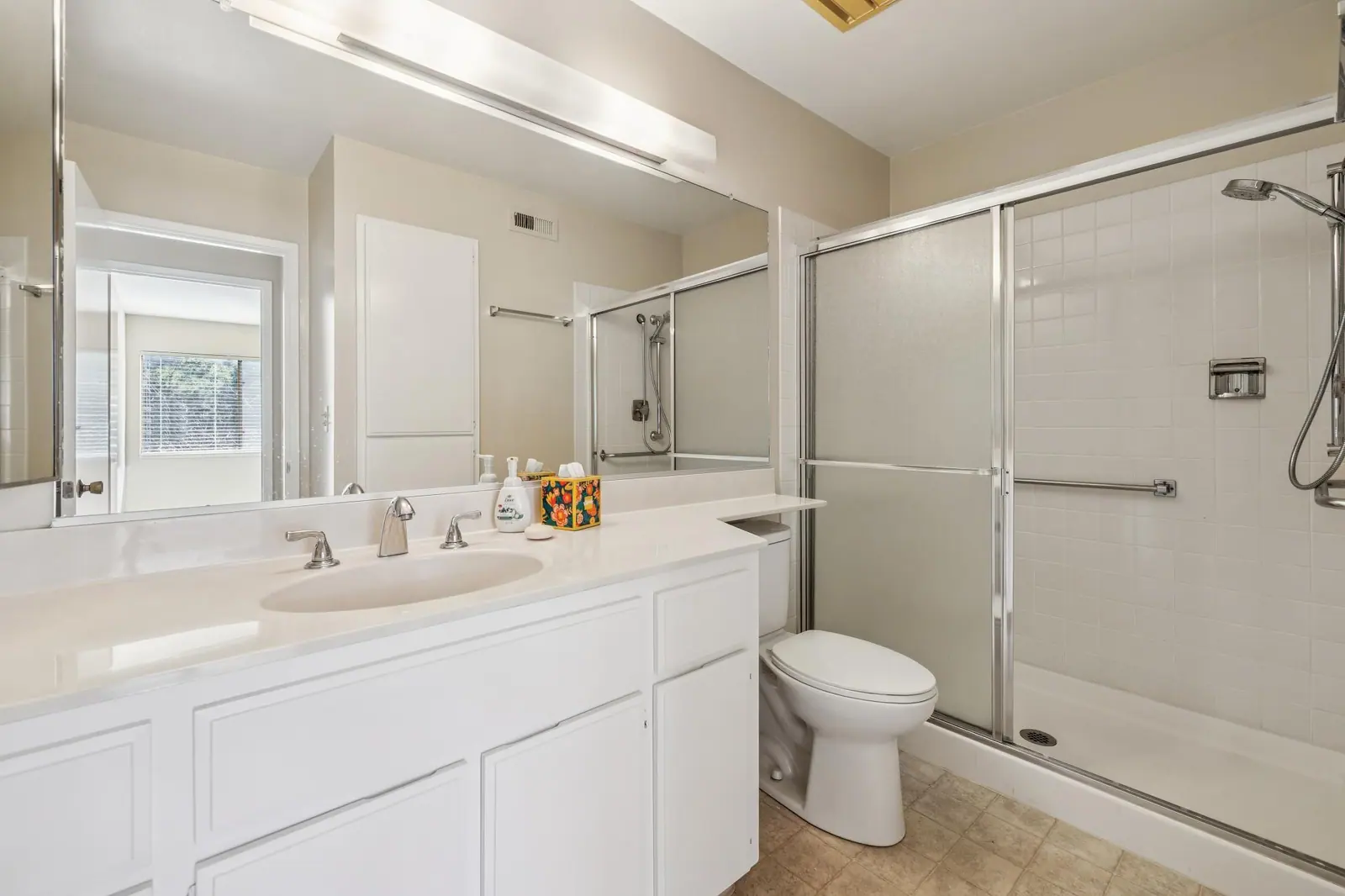 3674 Rossmoor PKWY #5 — original condition, photograph 7