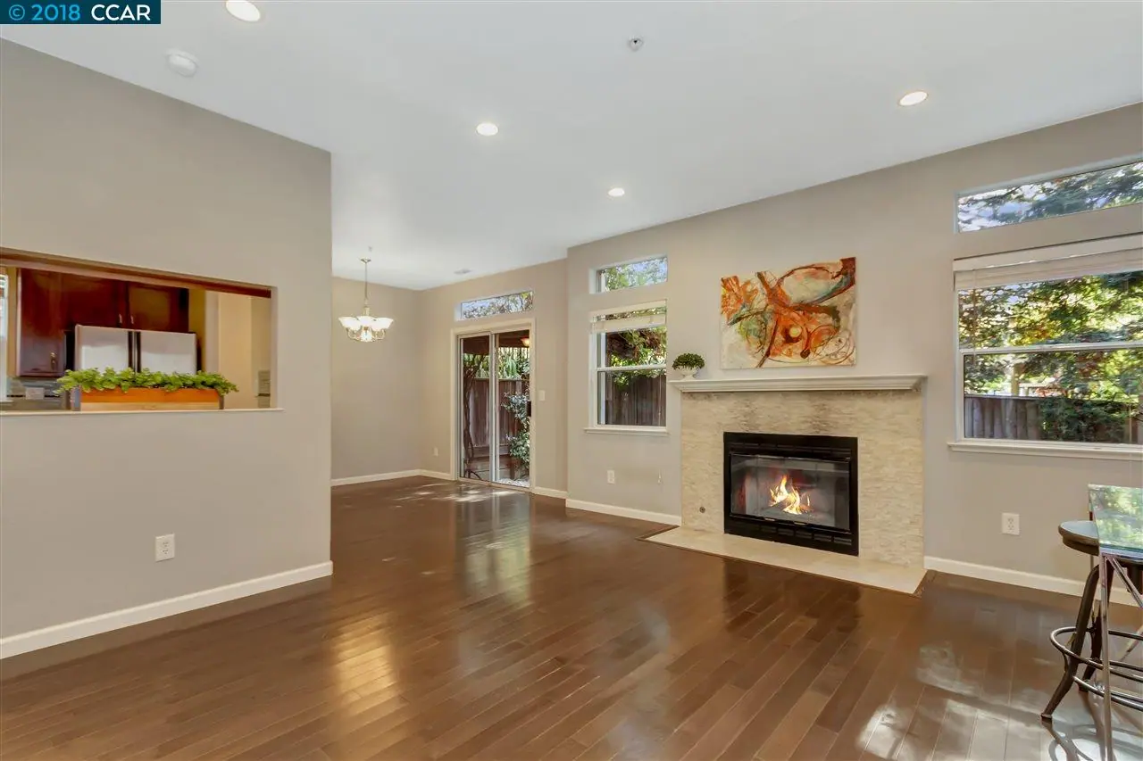 664 Charleston Ct — completed, photograph 2