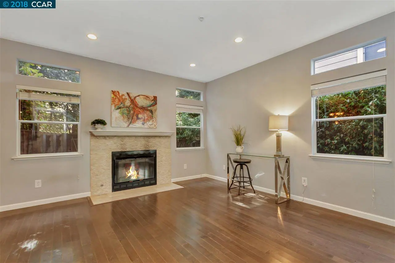 664 Charleston Ct — completed, photograph 3