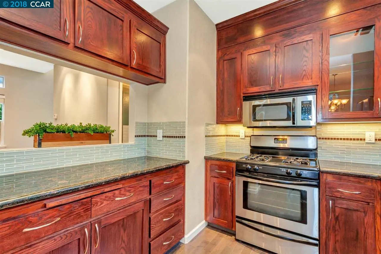 664 Charleston Ct — completed, photograph 9